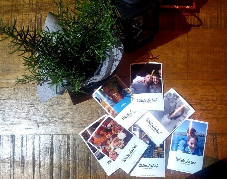 WHITELABEL- צילום פולורואיד והדפסה במקום האירוע