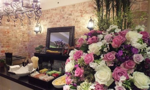 החלל בתל אביב- עיצוב פרחים