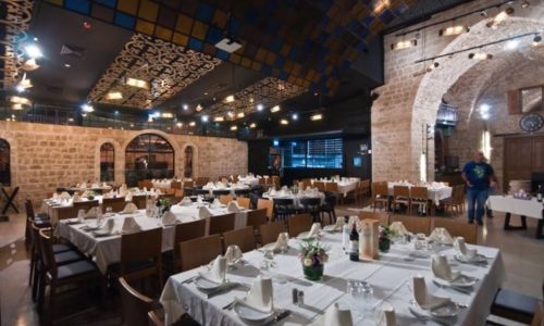 גן 1840- חלל פנימי היסטורי וקשתות