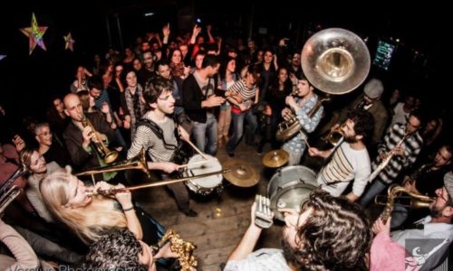 המועדון 48- רחבת ריקודים