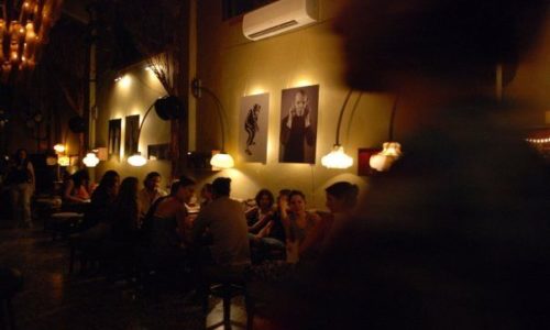 מועדון הסלון - חלל פנימי