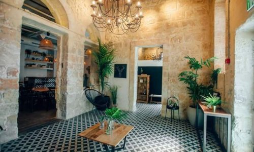 הבוסתן- מבנה היסטורי