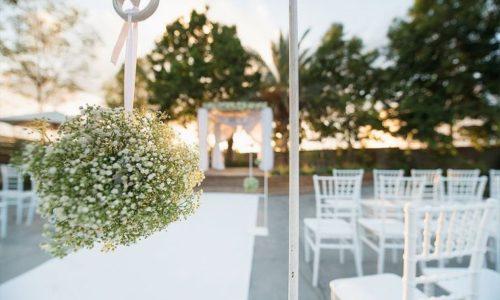 אלה- מרפסת וחופה ונוף