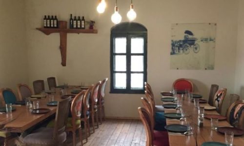 ברוניתא- חלל פנימי וכפרח שולחנות אבירים