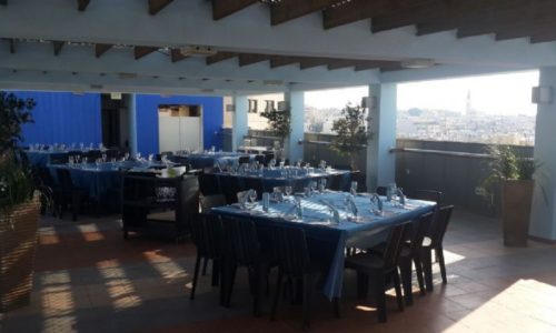 לילות יפו-ישיבת תאטרון וגג ביפו ונוף לים