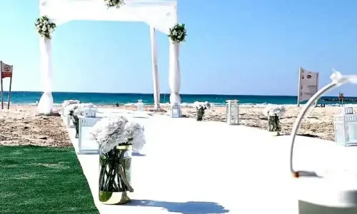 חופה על הים