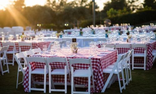 מטעים- סידור שולחנות