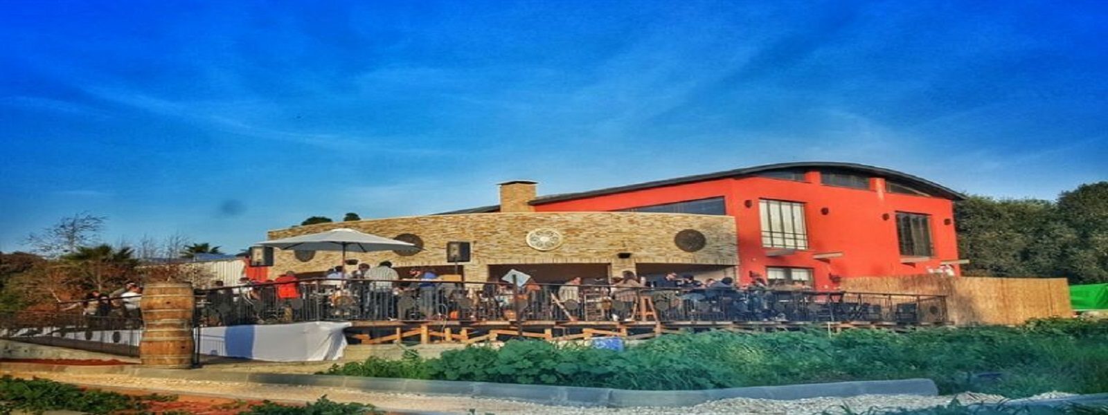 הפינה במושב