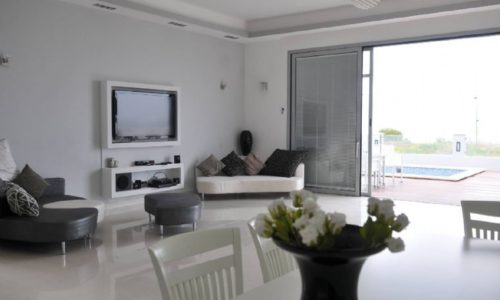 וילה חלום לים- הסלון