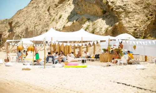 מקום לאירוע על חוף הים