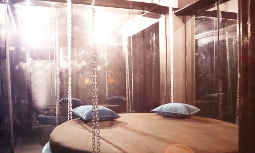 פינת ישיבה באוונגרד תל אביב