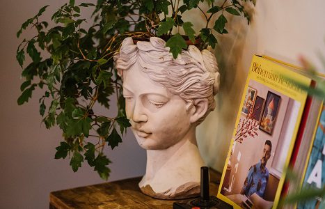 הקומה למעלה של ציונה אירוע בוטיק