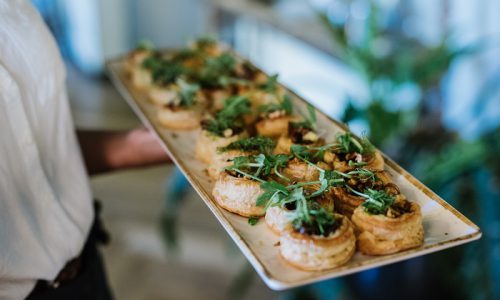 הקומה למעלה של ציונה תפריט חלבי