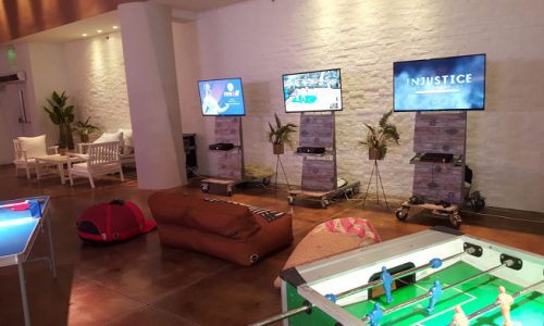 המשחק עמדות פלייסטיישן לאירועים פרטיים