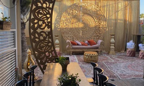 צ'ארליז ניר בנים אירועים עסקיים