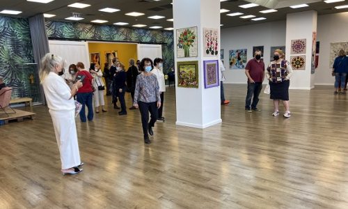 INTU גלריה מרחב מארח