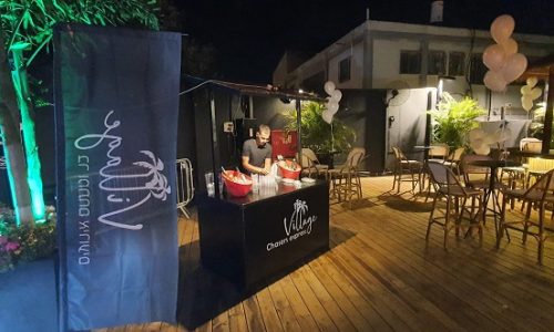 ויליג' הוד השרון - השקות