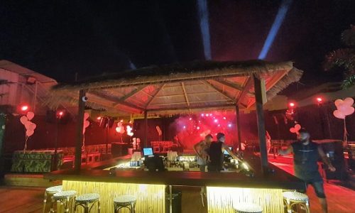 ויליג' הוד השרון - מסיבה פרטית