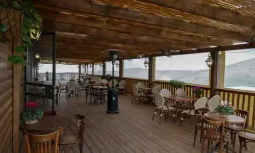 הכוורת בית חורון חינה