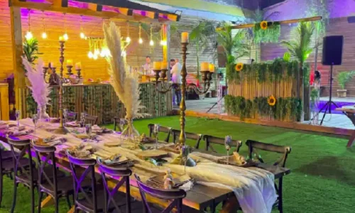 בת מצווה עם בריכה