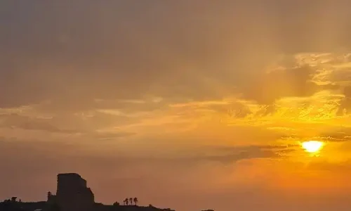 חוף המבצר זריחה