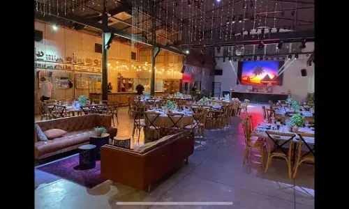 כנסים באיסט