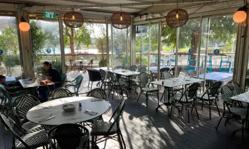 גליקו על האגם