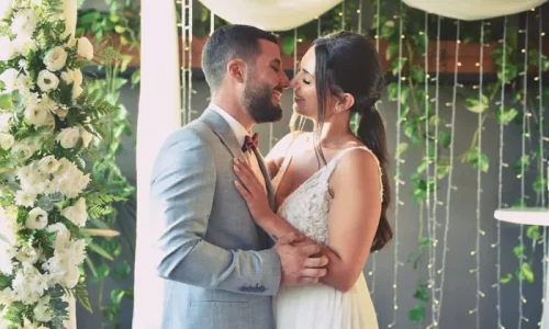 חופה בבית ינאי