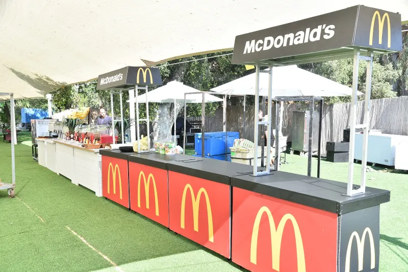 בריכות לאירועים בפרדס חנה