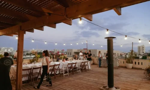 גג לאירועים קטנים