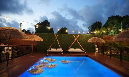 גן אירועים עם בריכה בעמק חפר