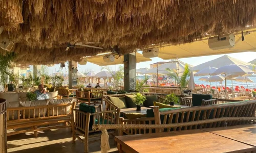 חתונה מול הים