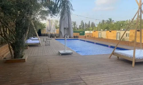 ימי כיף עם בריכה