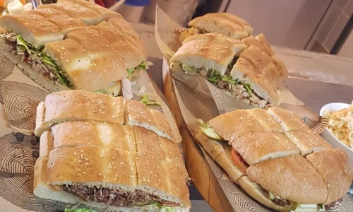 מקום לארוחה בשרית כשרה