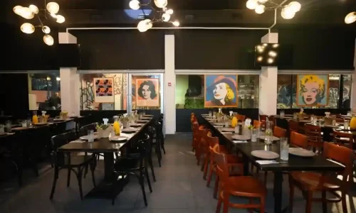 פאנץ ליין בר שירה בתל אביב