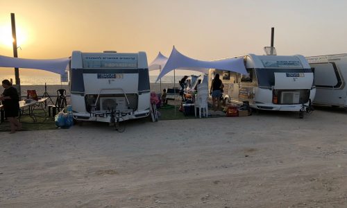 מסיבת רווקים בקראוון