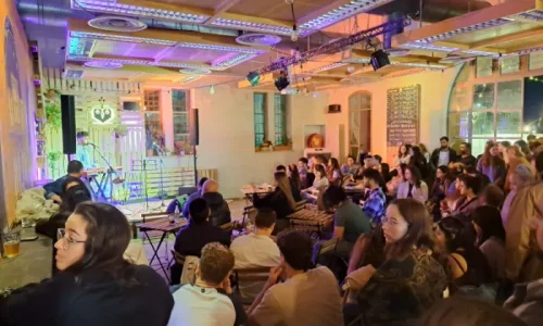 בת מצווה בבירבזאר