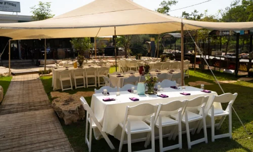 חופה תחת כיפת השמיים