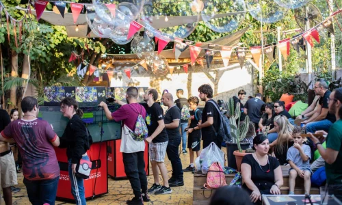 מסיבות חברה במרכז