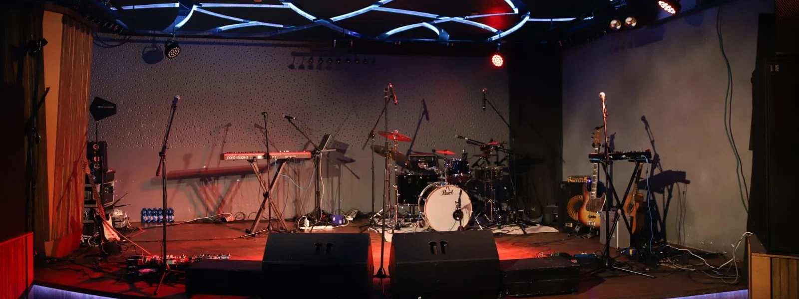 קולאבו- Collabo- קיבוץ גלויות