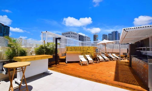 גג לאירועים במרכז