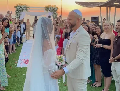 מסיבה עם נוף לים