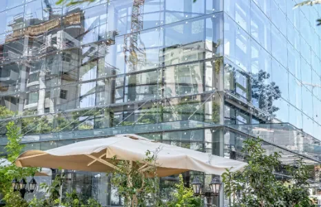 ארוחה עיסקית במסעדה