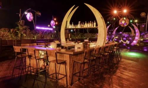 מון מסיבות חברה