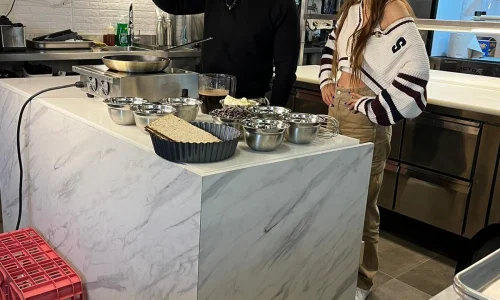 אירוח במטבח שף