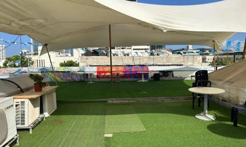 גג בתל אביב