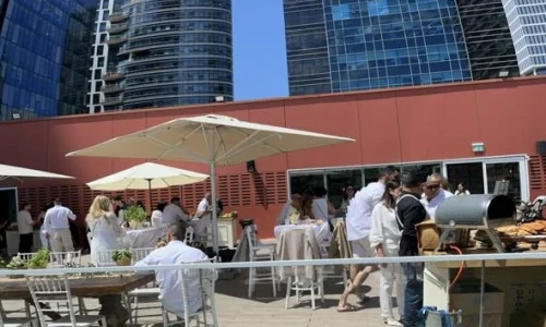 גג לאירועים במרכז