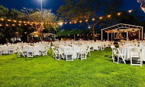 מקום תחת כיפת השמים לכנסים