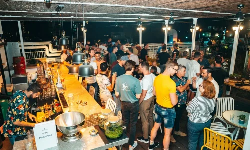 גג לאירועים במרכז