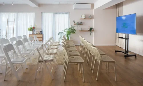 מקום להרמת כוסית בתל אביב